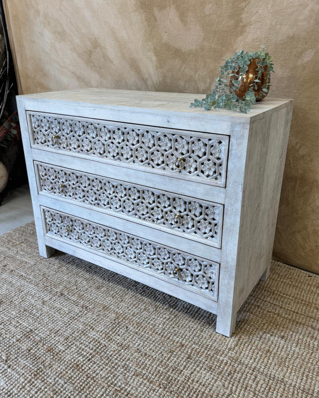 Carved Mango Wood Chest of Drawers with 3 Drawers and Washed Cream Finish