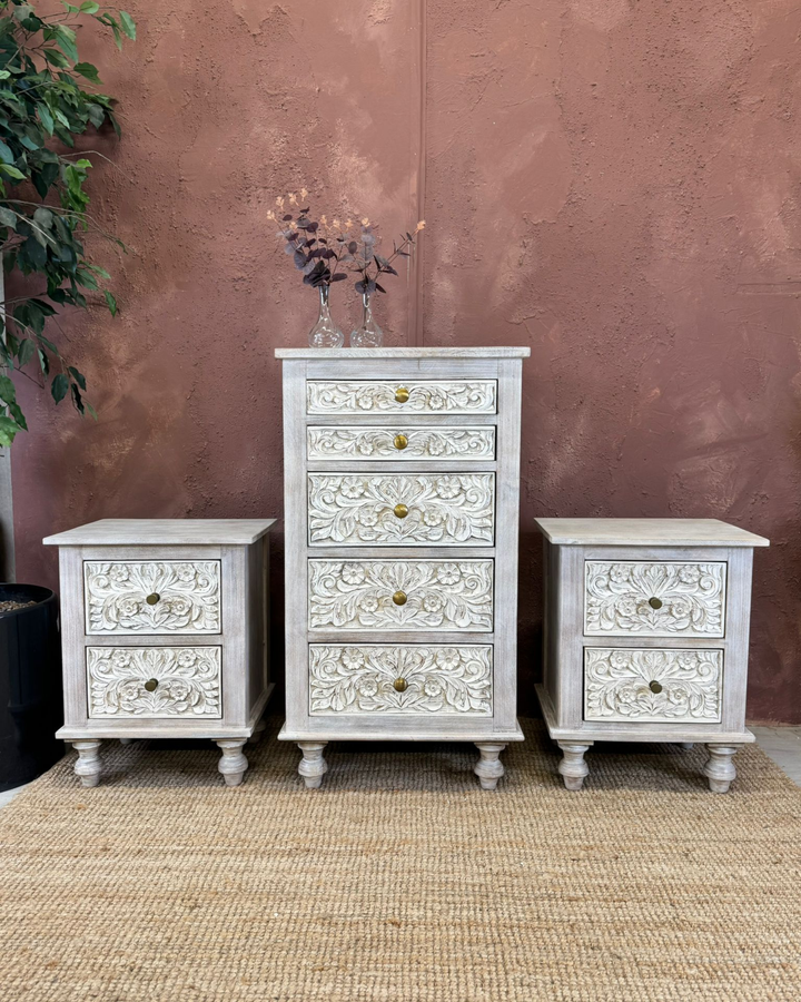 Tall Carved Mango Wood Chest of Drawers with 5 Drawers, Whitewashed